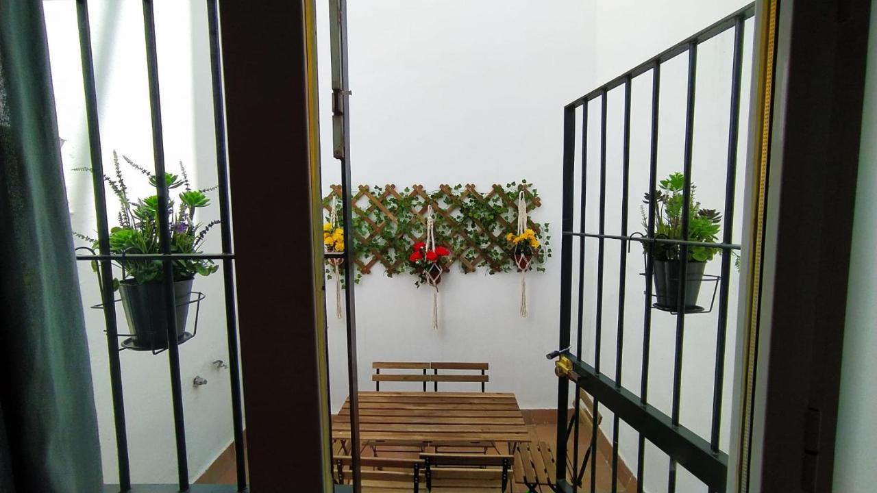 Bonito Piso En Calle Antolinez Appartement Sevilla