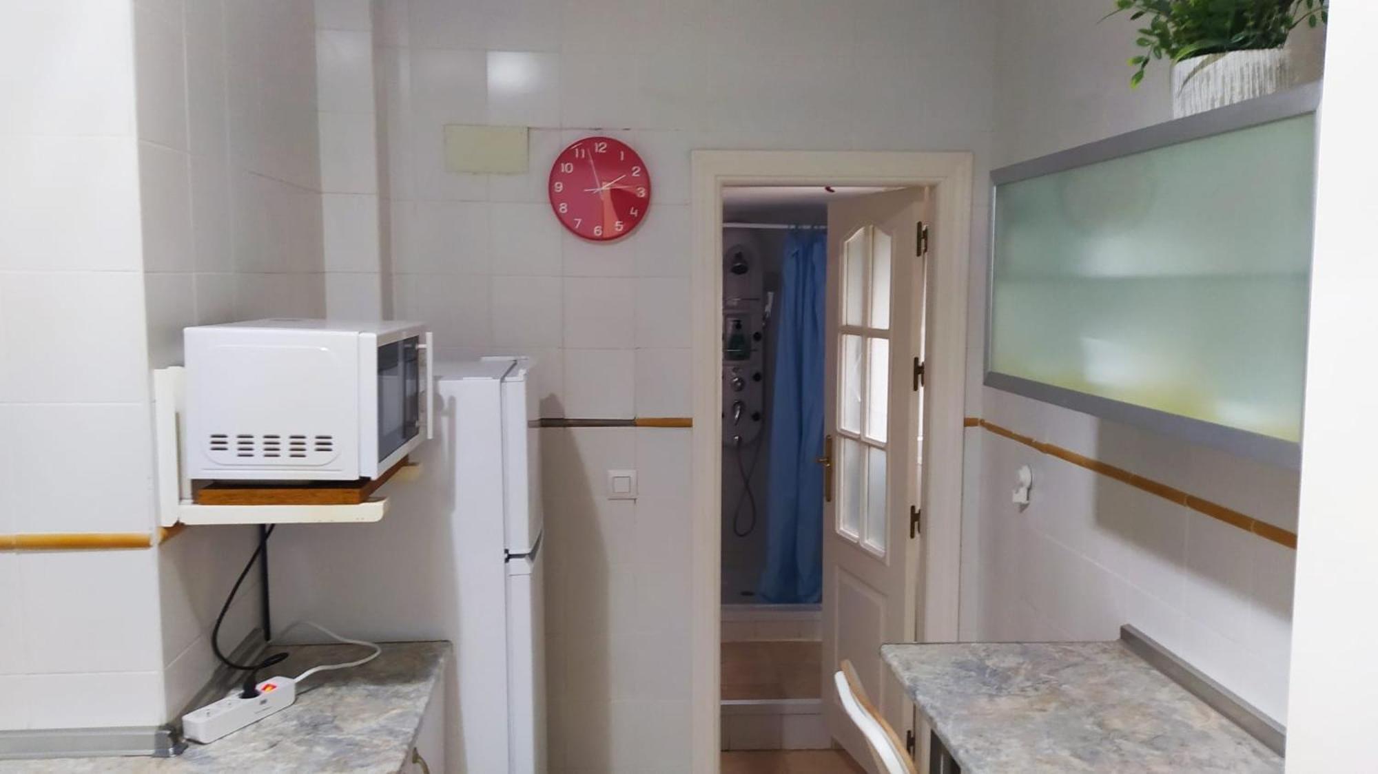 Bonito Piso En Calle Antolinez Appartement